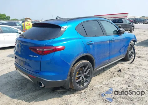 2018 Alfa Romeo Stelvio Ti Sport Awd из США, поврежденный, VIN ZASFAKNN4J7C01052